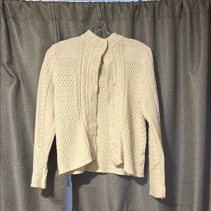 LL BEAN Cream Cable Knit Sweater
